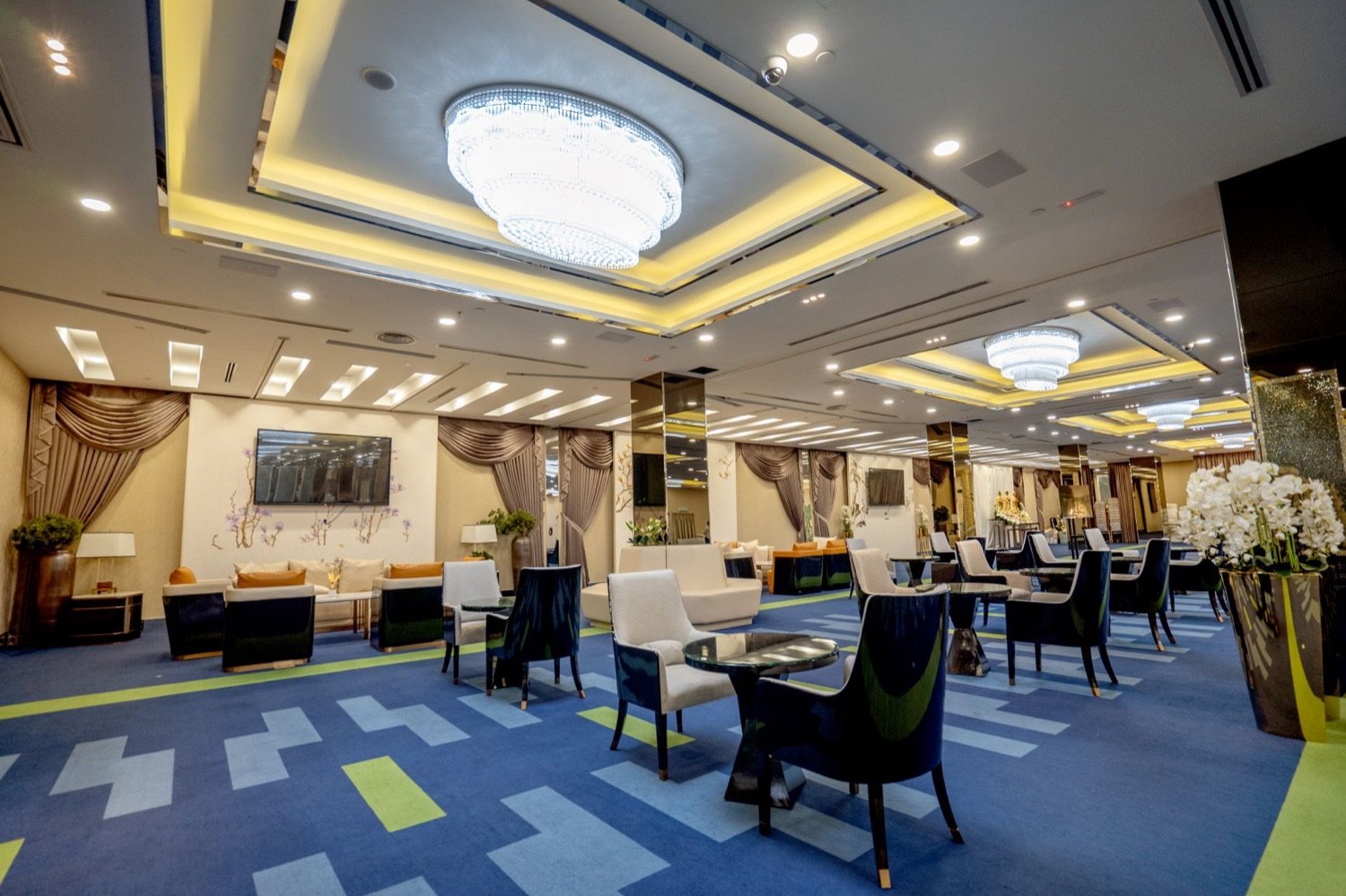 Comfortable family lounge with seating and tables